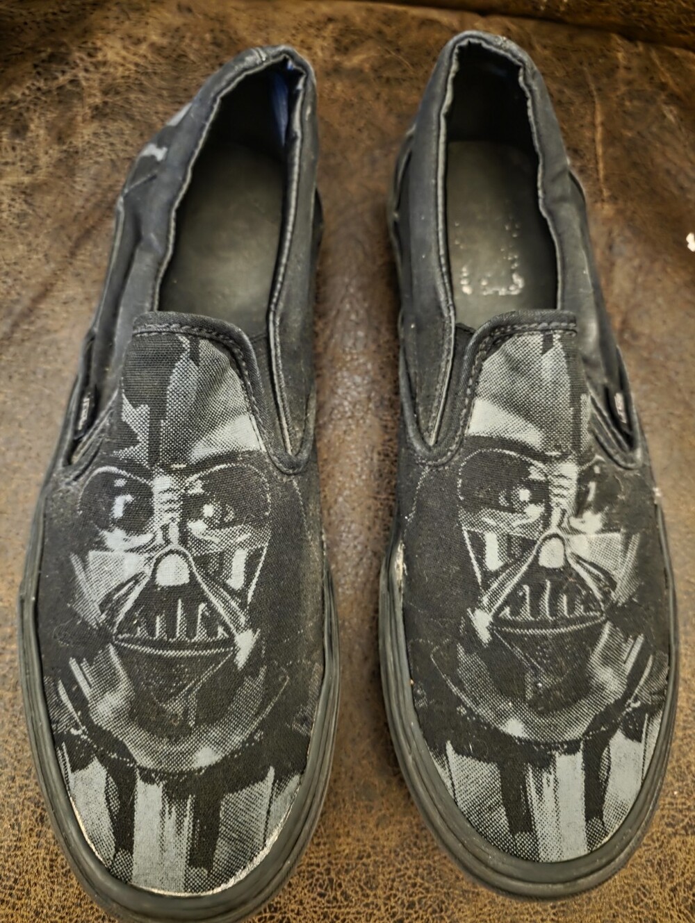 VANS/Star Wars Darth Vader Slip-On Shoes – Men’s 9.5 / Women’s 11